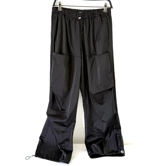 Zara Black Satin Effect Parachute Drawstring Pants - Picture 8 of 15